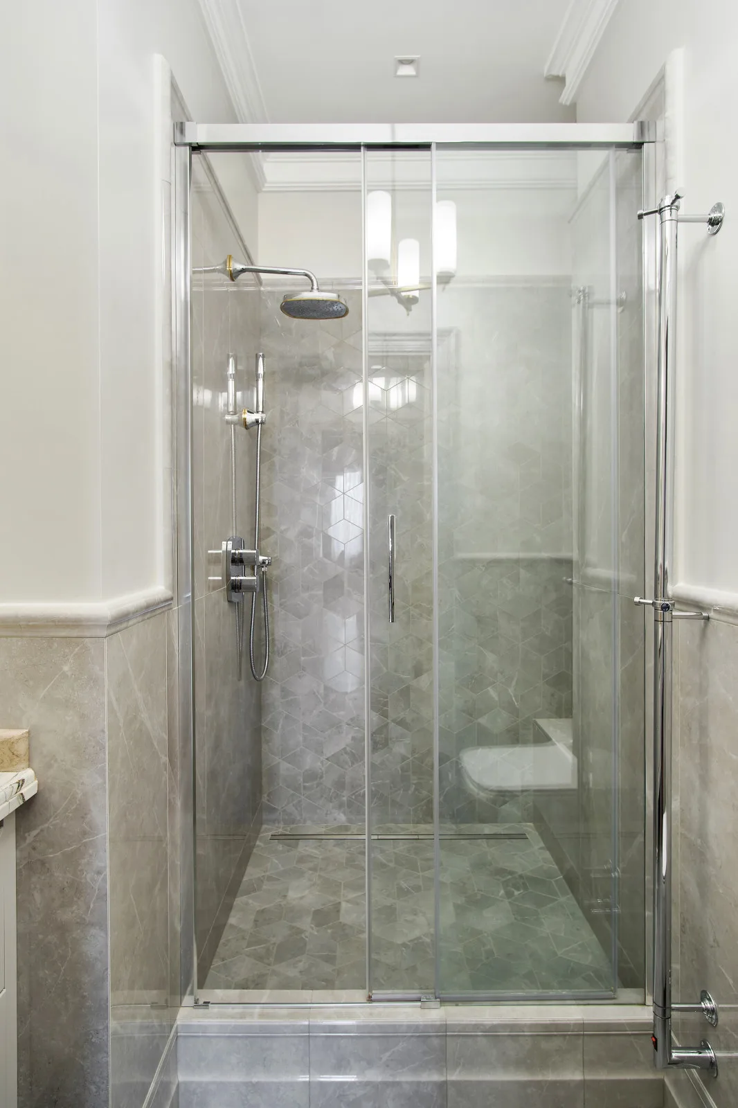 Novaya Istoriya. Guest WC, interior design project