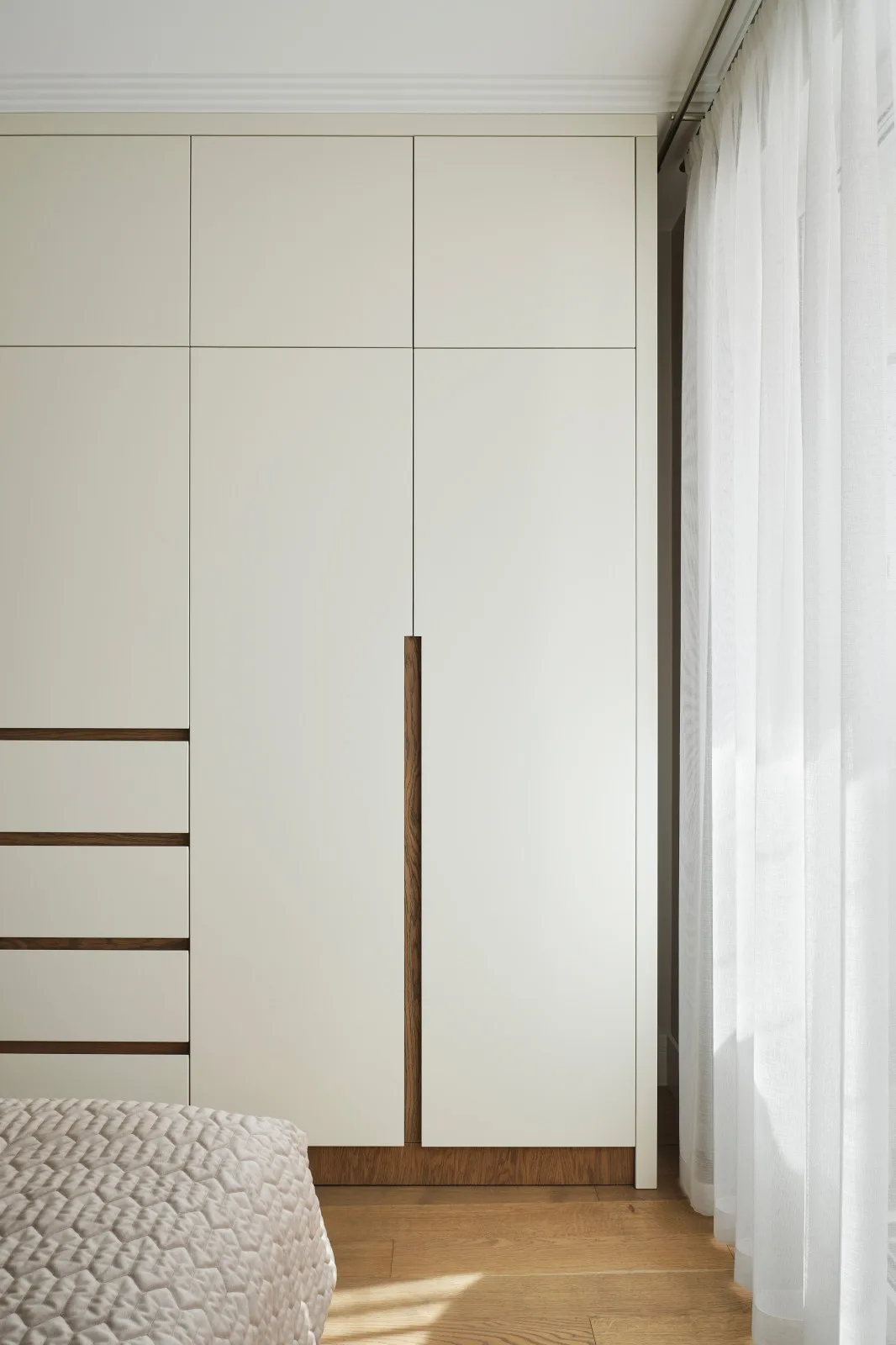 Ervye Bedroom